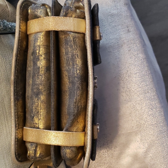 Dolce & Gabbana vintage purse. - Picture 5 of 10